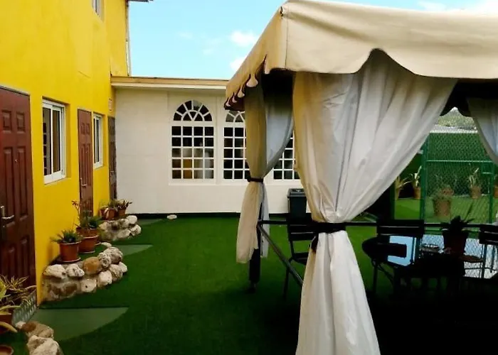 Cozy 4 Of 5 In The Heart Of Ocho Rios